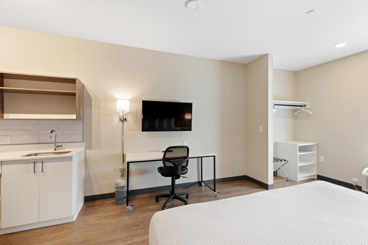 Extended Stay America Premier Suites - Tampa - Fairgrounds - Casino Eksteriør bilde