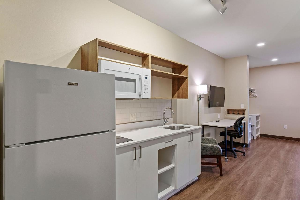 Extended Stay America Premier Suites - Tampa - Fairgrounds - Casino Eksteriør bilde