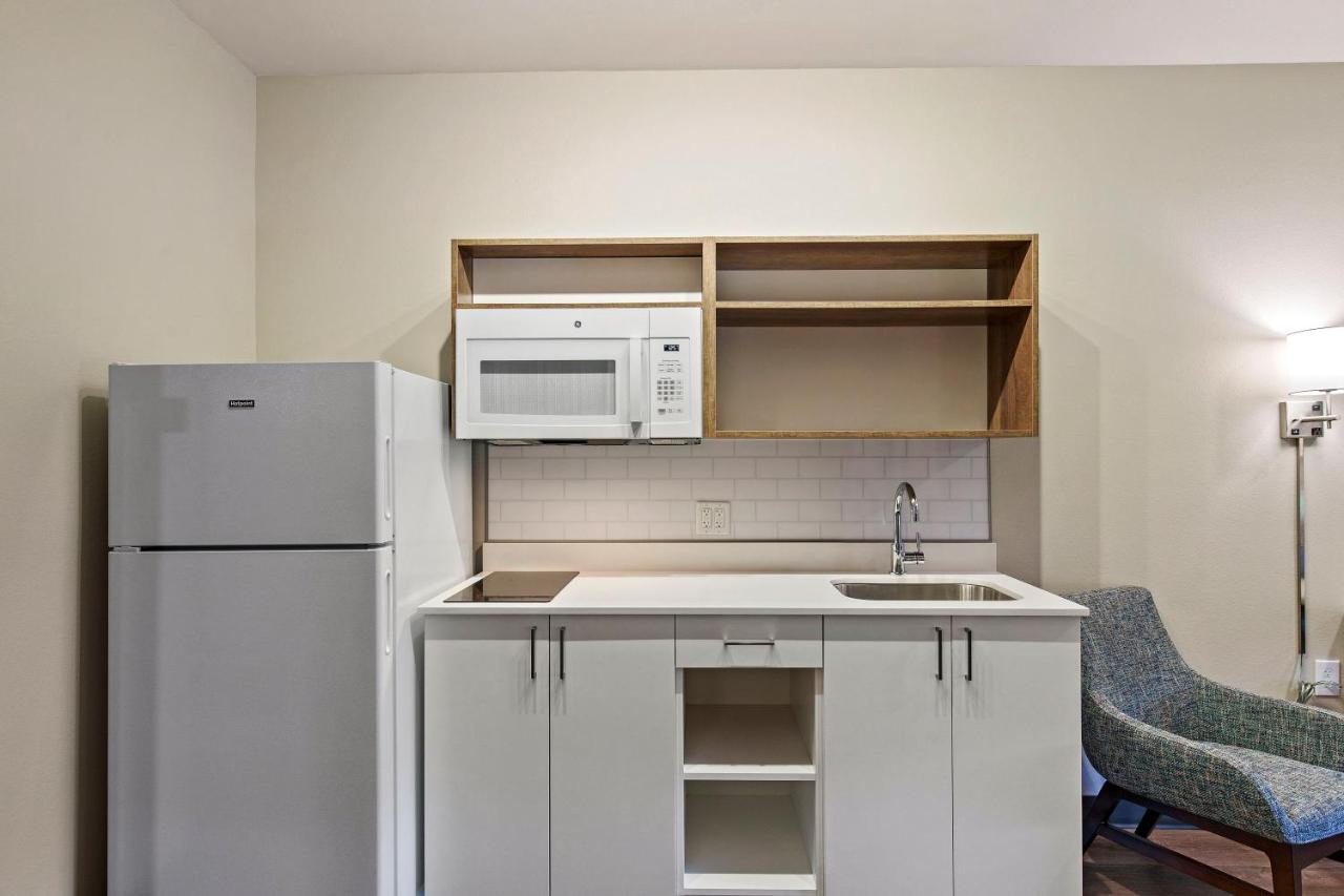 Extended Stay America Premier Suites - Tampa - Fairgrounds - Casino Eksteriør bilde