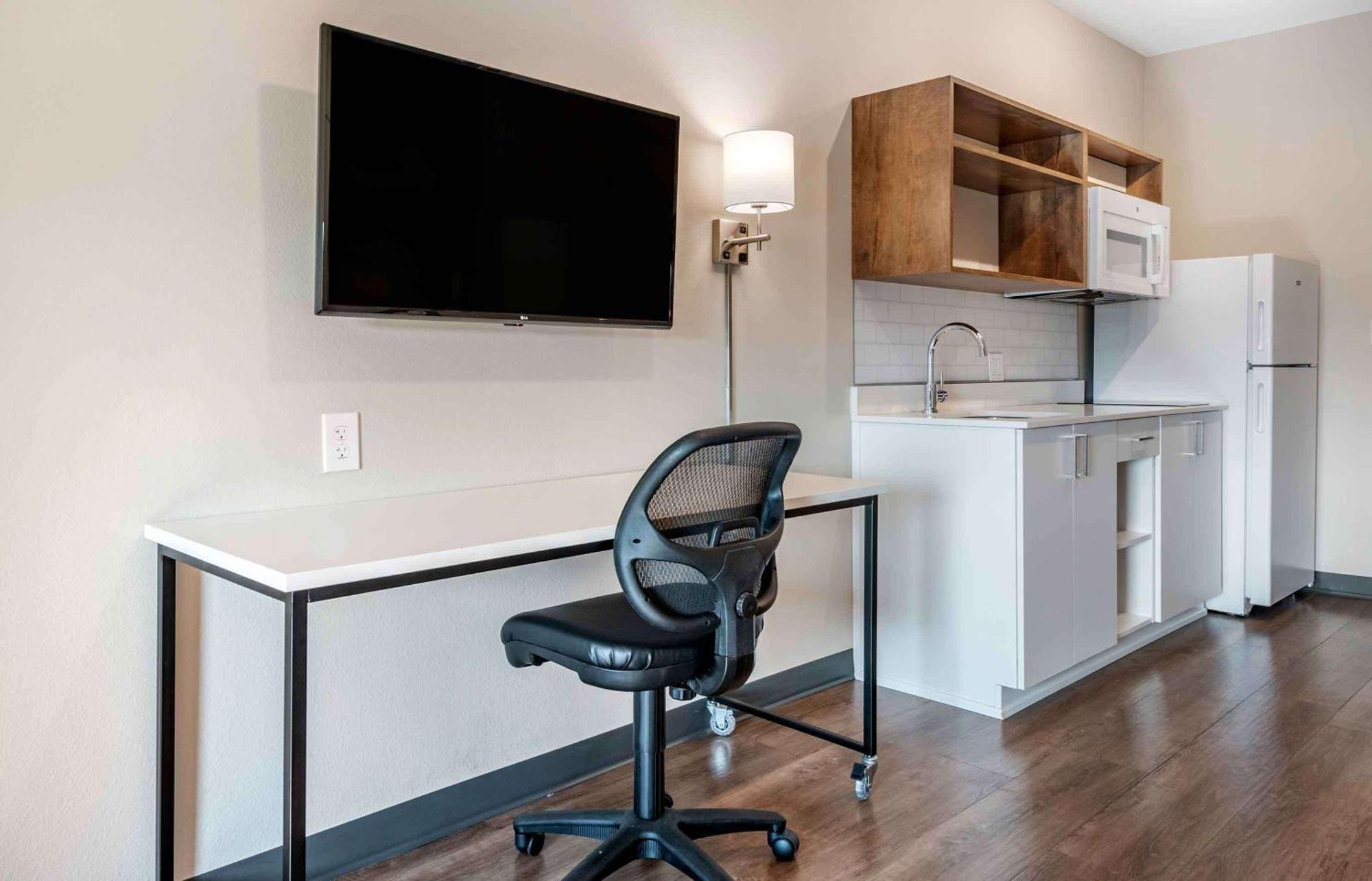 Extended Stay America Premier Suites - Tampa - Fairgrounds - Casino Eksteriør bilde