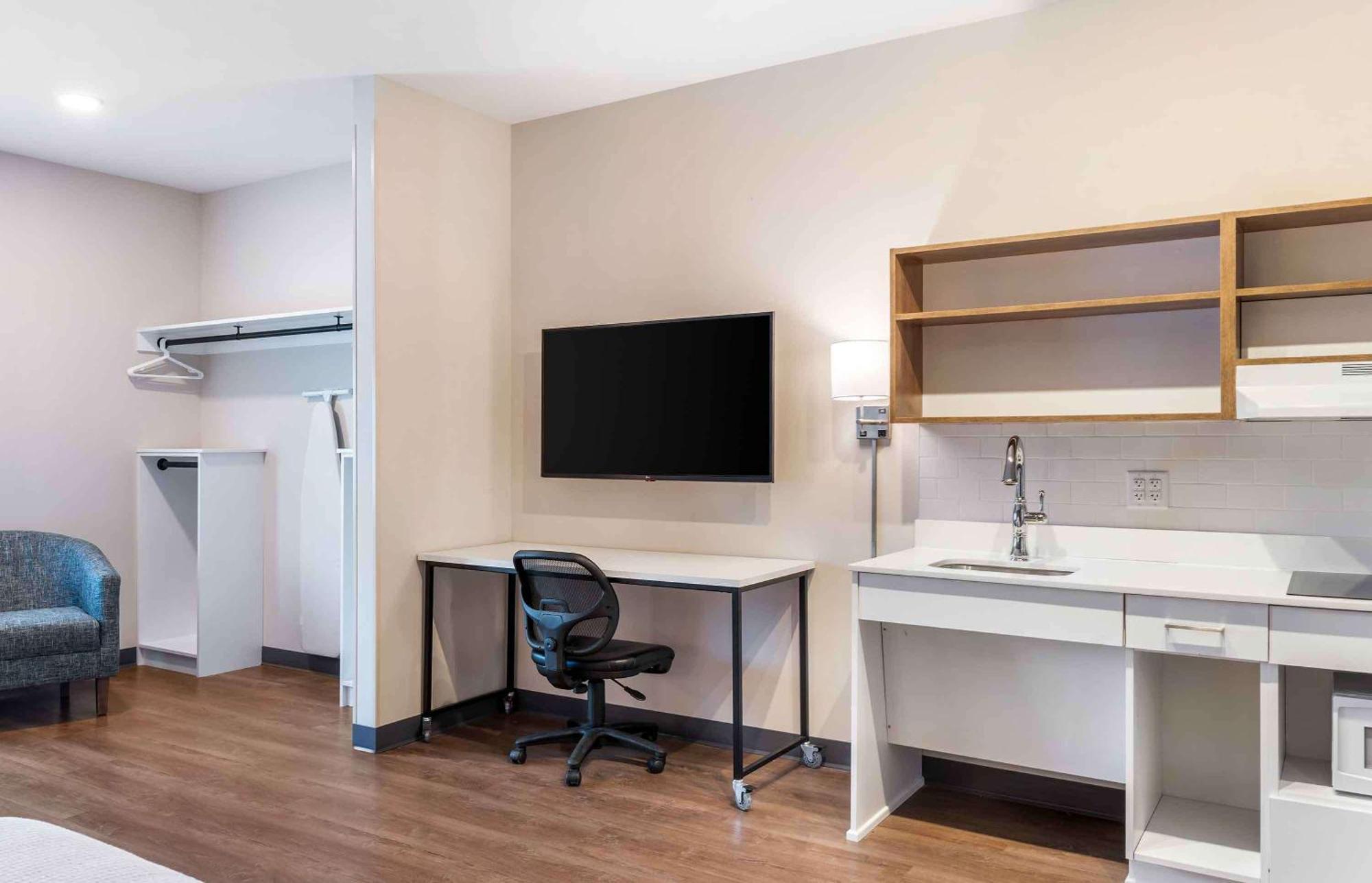 Extended Stay America Premier Suites - Tampa - Fairgrounds - Casino Eksteriør bilde